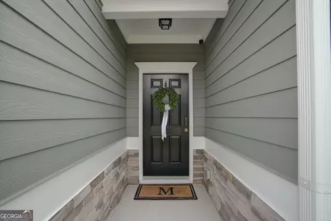 Entry Way - 3 Macintosh Dr NE, Rome, GA 30165 photo 1 of 5