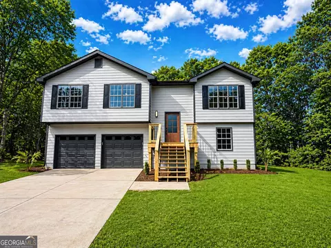 1301 Stonemont Rd, Auburn, GA 30011