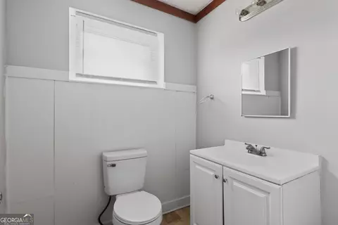 Bath - 2617 Blueberry Dr, Augusta, GA 30906 photo 2 of 2