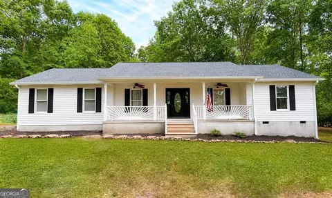334 Summit Heights Dr, Nicholson, GA 30565