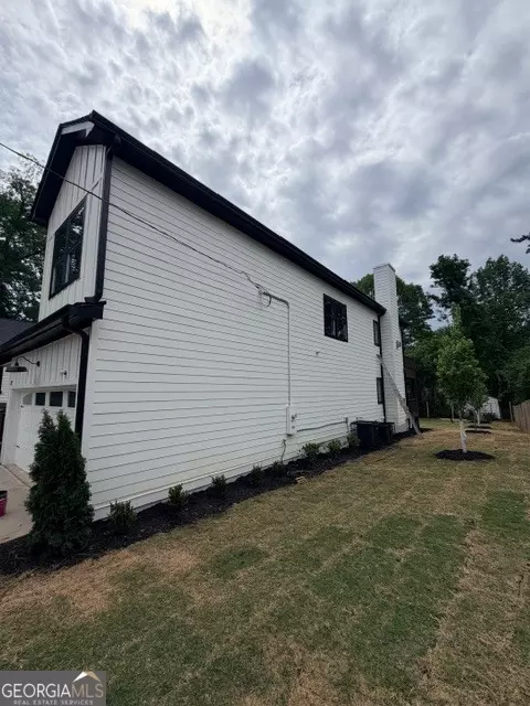 2879 Joyce Ave, Decatur, GA 30032