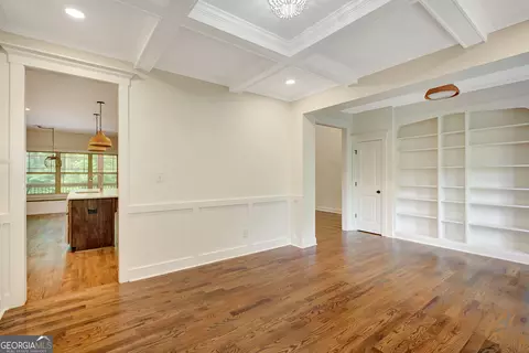 Living - 105 Laurel Forest Dr, Tyrone, GA 30290 photo 4 of 6