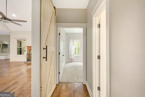 Entry Way - 105 Laurel Forest Dr, Tyrone, GA 30290 photo 3 of 5