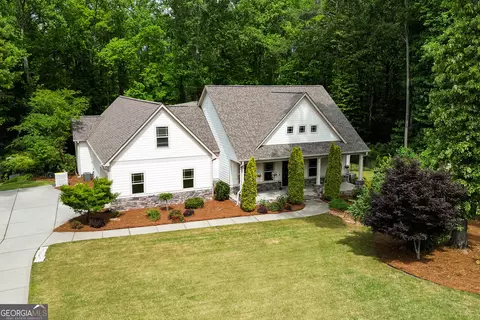 Exterior - 105 Laurel Forest Dr, Tyrone, GA 30290 photo 16 of 19