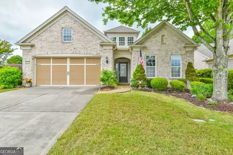 6305 Ashwood Ln, Hoschton, GA 30548