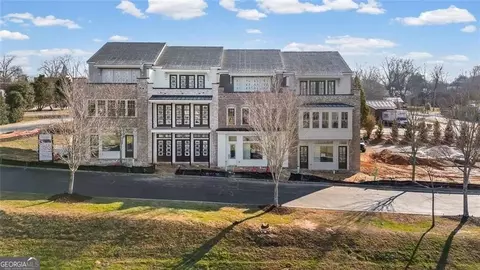 73 Bourbon St #5, Senoia, GA 30276