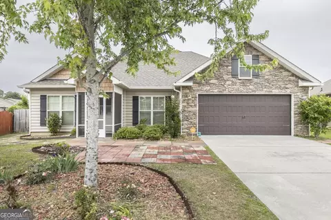 103 Savannah Ln, Bonaire, GA 31005
