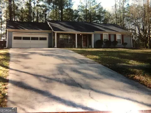 250 Winona Dr, Fayetteville, GA 30214