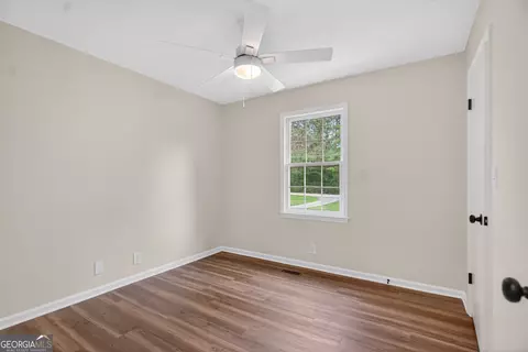 Bedroom - 660 Bartley Rd, Lagrange, GA 30241 photo 5 of 5