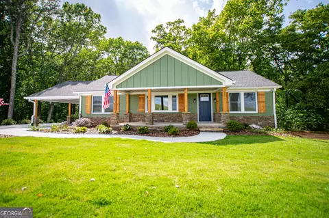 2454 Hilltop Dr, Bremen, GA 30110