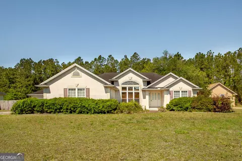 218 Edge Water Dr, Brunswick, GA 31525