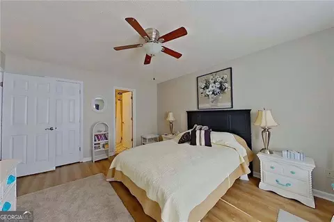 Bedroom - 6663 Pine Ridge Cir, Blackshear, GA 31516 photo 13 of 13