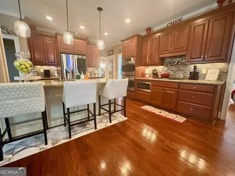 Kitchen - 1994 Bennett Rd, Grayson, GA 30017 photo 3 of 8