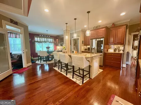Kitchen - 1994 Bennett Rd, Grayson, GA 30017 photo 6 of 8