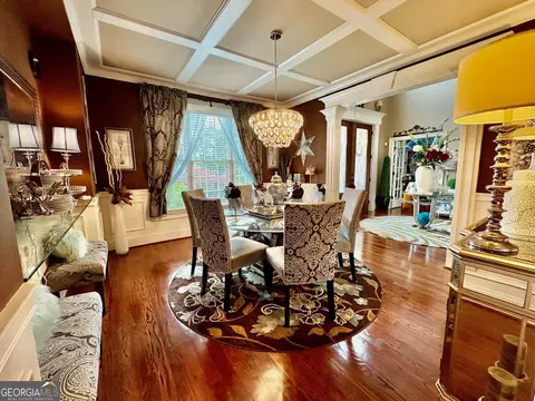 Dining - 1994 Bennett Rd, Grayson, GA 30017 photo 3 of 3
