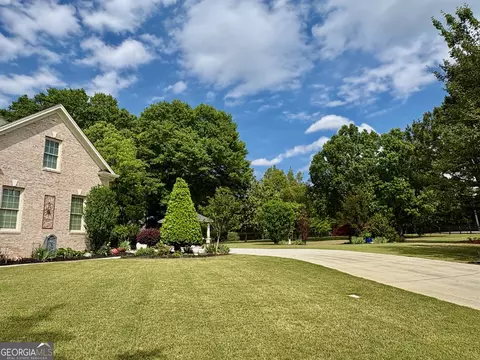 Exterior - 1994 Bennett Rd, Grayson, GA 30017 photo 6 of 14