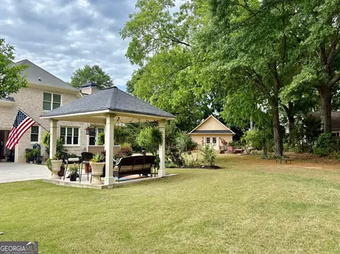 Exterior - 1994 Bennett Rd, Grayson, GA 30017 photo 8 of 14