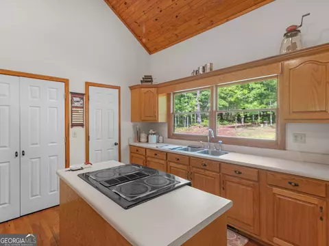 Kitchen - 191 151 Batten Dr, Thomaston, GA 30286 photo 5 of 8