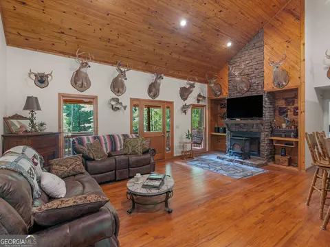 Living - 191 151 Batten Dr, Thomaston, GA 30286 photo 3 of 3
