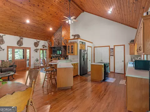 Kitchen - 191 151 Batten Dr, Thomaston, GA 30286 photo 1 of 8