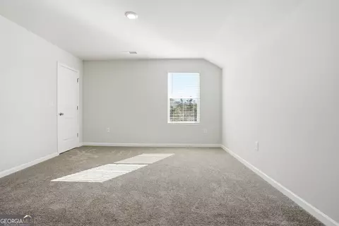 Bedroom - 136 Post Oak Dr, Jackson, GA 30233 photo 3 of 5