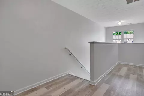 Entry Way - 127 Heritage Way, Jackson, GA 30233 photo 4 of 5