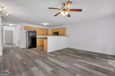 Living - 127 Heritage Way, Jackson, GA 30233 photo 3 of 5