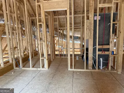 Entry Way - 355 Merrybrook Rd, Williamson, GA 30292 photo 6 of 6