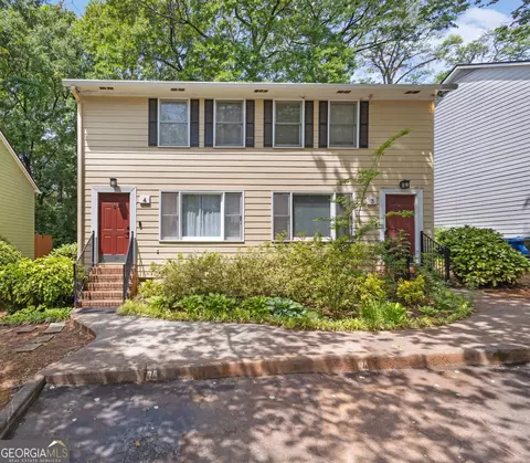 4 Holly Downs Ct NW, Atlanta, GA 30318