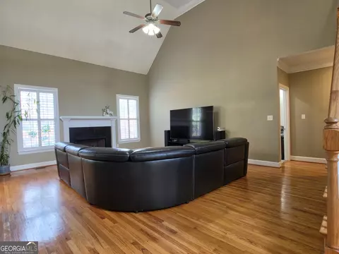 Living - 3707 Pavilion Dr, Martinez, GA 30907 photo 1 of 2