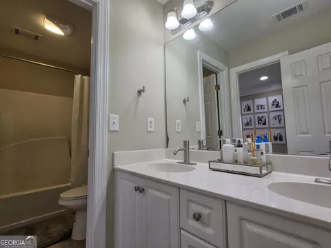 Bath - 3707 Pavilion Dr, Martinez, GA 30907 photo 4 of 5