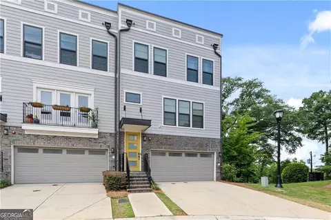 2087 Holtz Ln, Atlanta, GA 30318