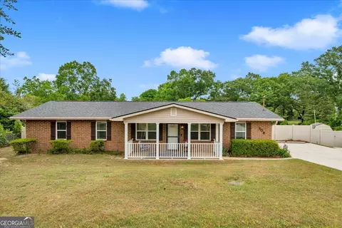 308 Fleming Dr, Bonaire, GA 31005