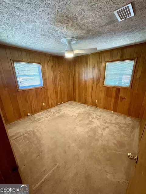 Bedroom - 5921 John St, Austell, GA 30106 photo 2 of 4