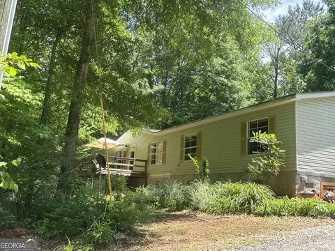 8622 White House Pkwy, Woodbury, GA 30293