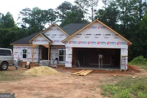 628 Ellie Cir, Dublin, GA 31021