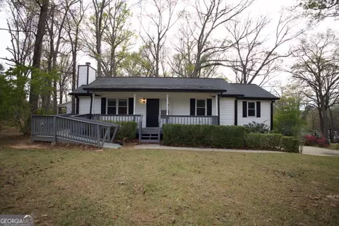 2955 Flowers Dr, Douglasville, GA 30135