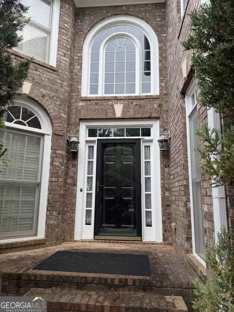 310 Carriage Oaks Dr, Tyrone, GA 30290