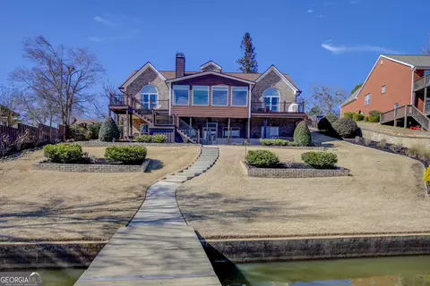 921 Yancey Rd, Covington, GA 30014