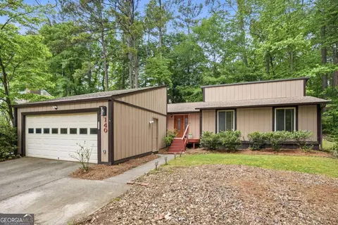 140 Hillside Ln, Roswell, GA 30076