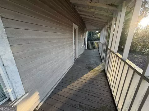 Exterior - 6 N Broad St, Porterdale, GA 30014 photo 4 of 8