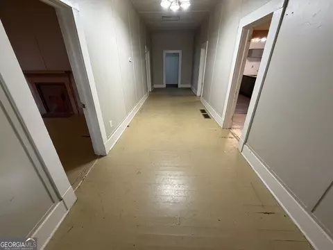 Entry Way - 6 N Broad St, Porterdale, GA 30014 photo 1 of 1