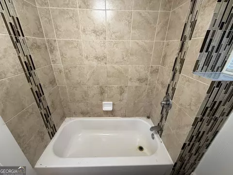 Bath - 6 N Broad St, Porterdale, GA 30014 photo 3 of 3