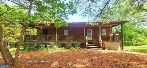 496 Blalock Rd SE, Adairsville, GA 30103