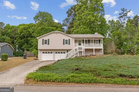 2750 Old Ivy Ct, Buford, GA 30519