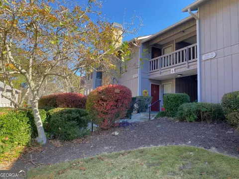 3934 Woodridge Way, Tucker, GA 30084