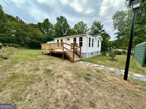 7315 Wits End Dr, Gainesville, GA 30506