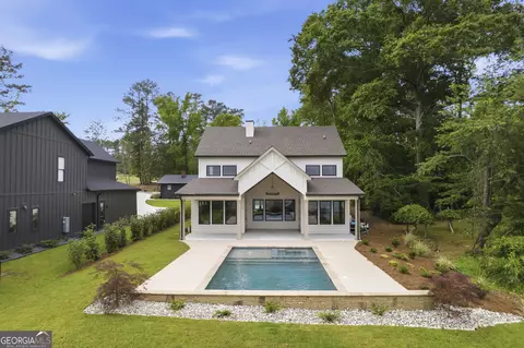 191 E Lakeview Dr NE #B, Milledgeville, GA 31061