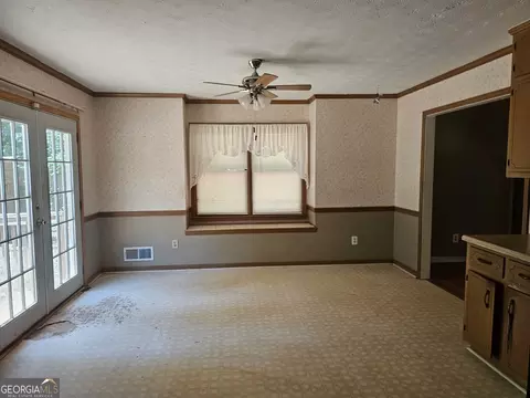 Living - 35 Stone Creek Dr, Covington, GA 30016 photo 1 of 2