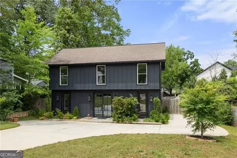2824 Tupelo St SE, Atlanta, GA 30317